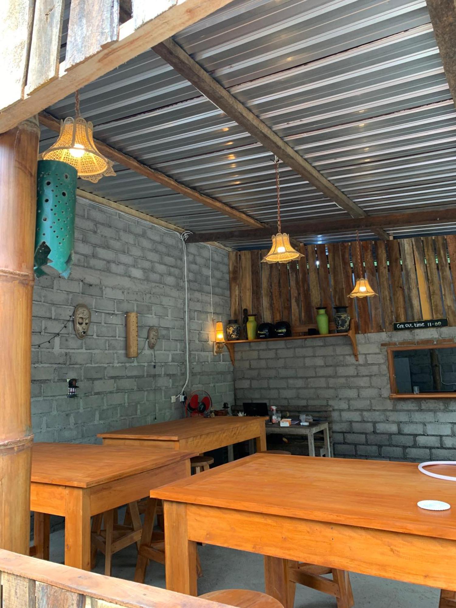 Avocado Homestay Tetebatu Exterior photo