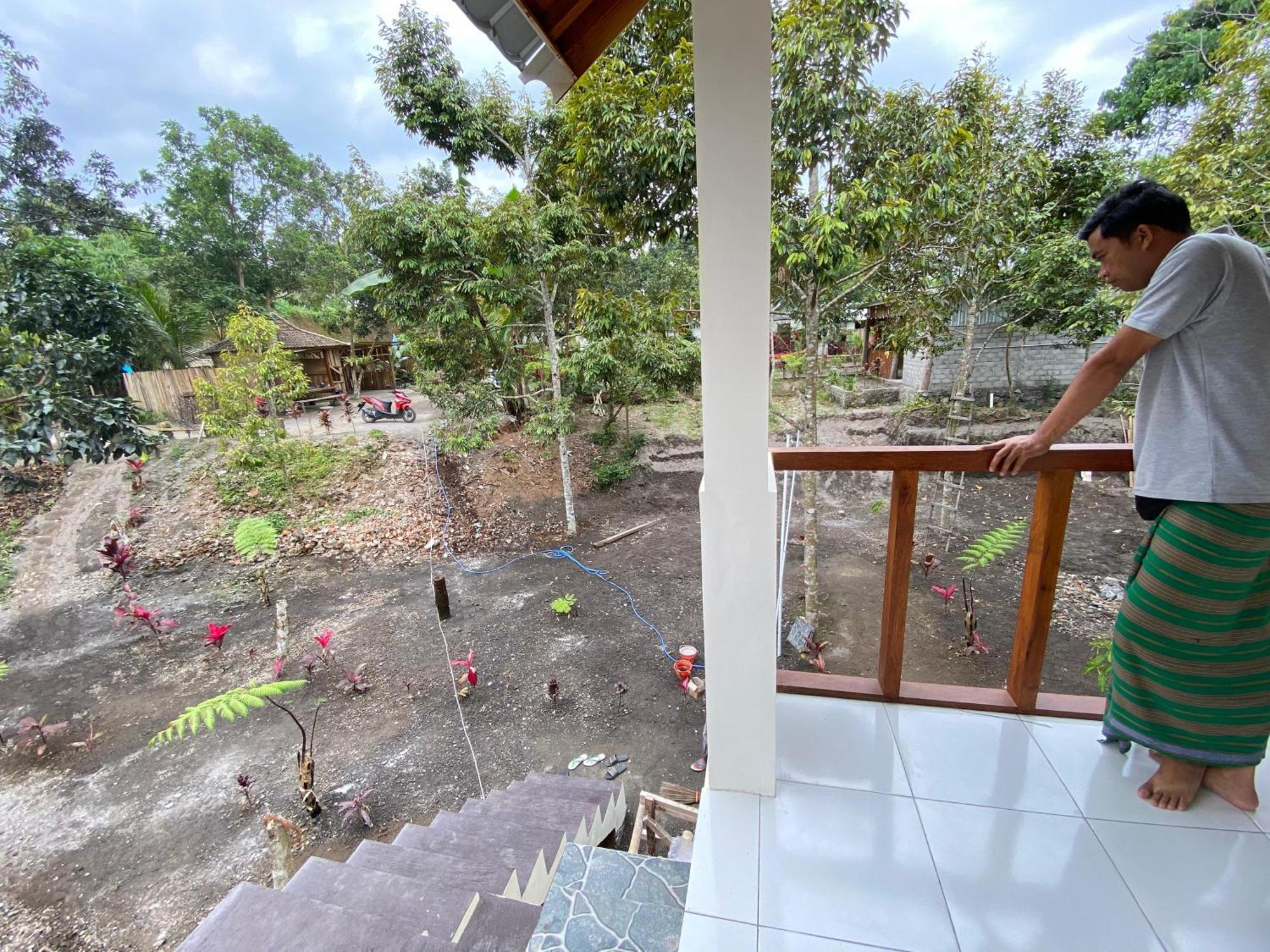 Avocado Homestay Tetebatu Exterior photo